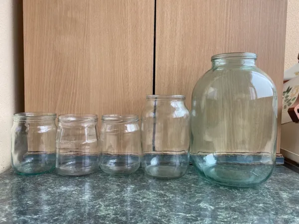 Скляні банки для консервації в асортименті